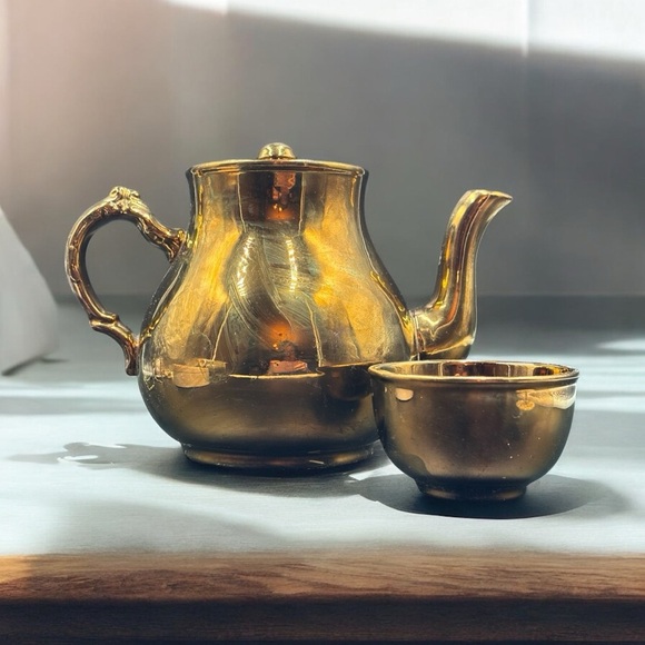 G&S Ltd. Gibson and Sons Burslem.Copper Toned Lustreware. Vintage Ceramic Teapot - Picture 2 of 10